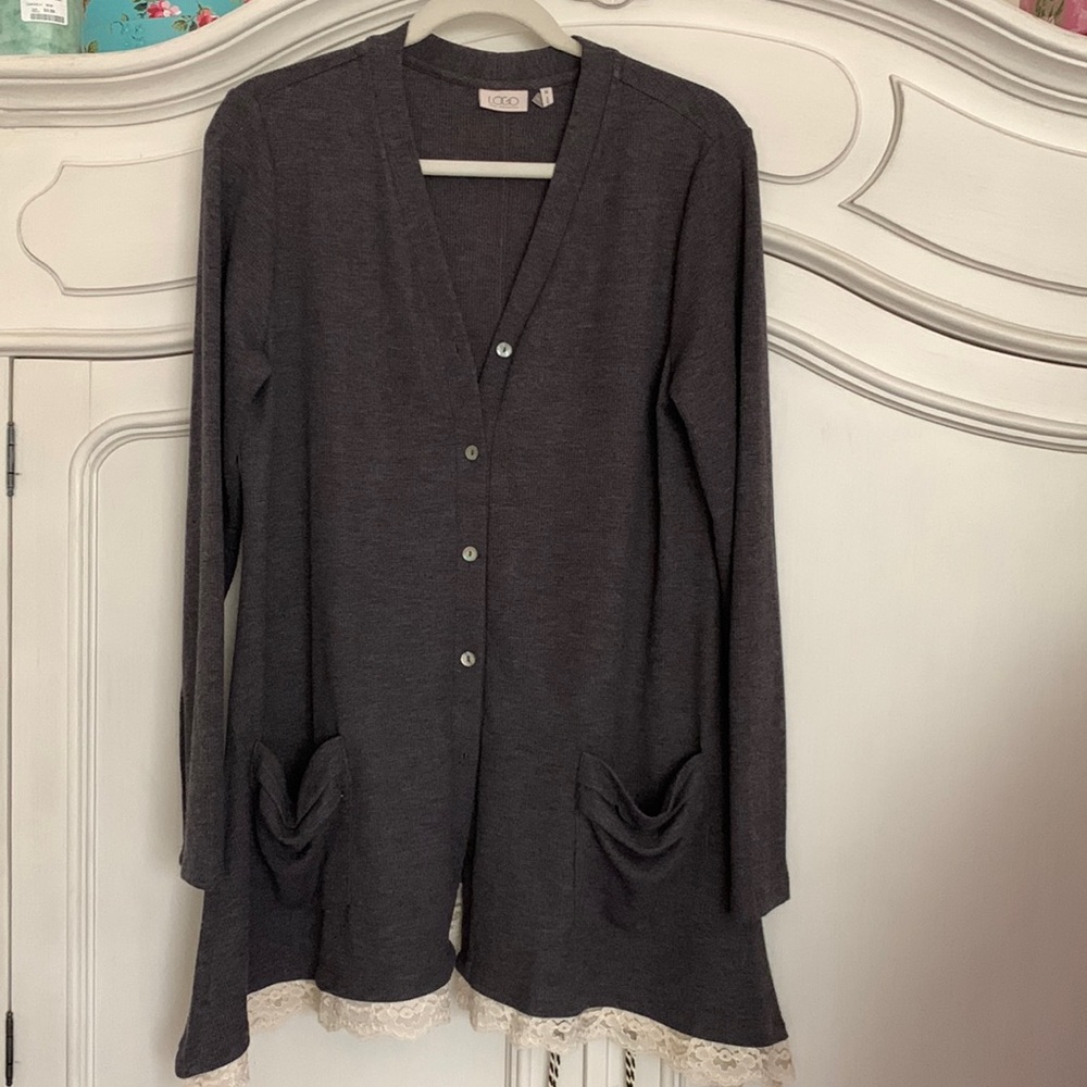 LOGO long sleeved cardigan